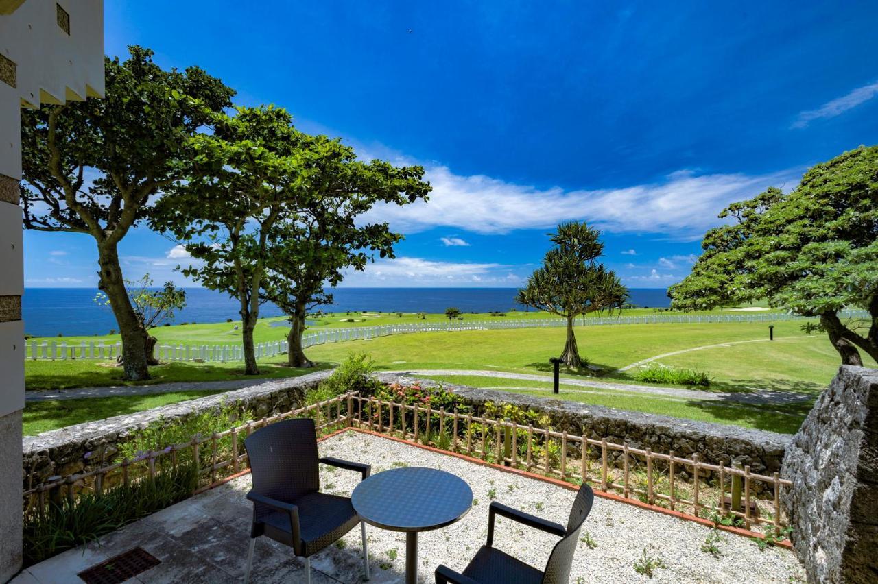 The Southern Links Resort Hotel Yaese ภายนอก รูปภาพ